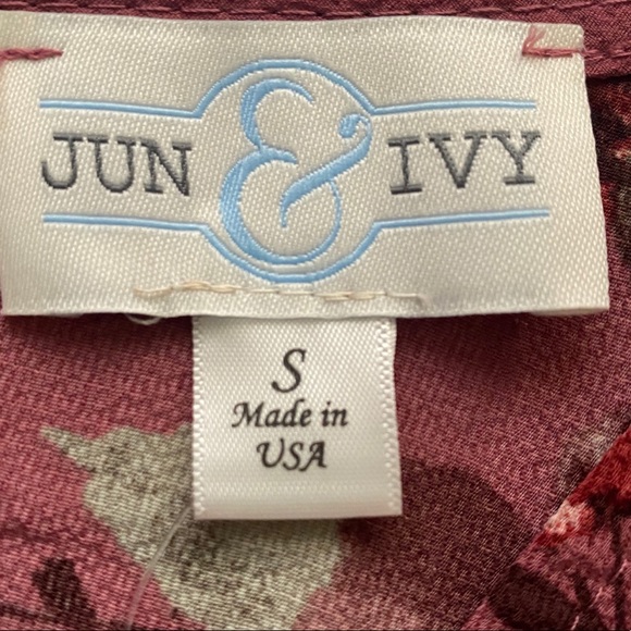 NWT Jun & Ivy Rose Floral Blouse LS Sz S - Picture 8 of 9